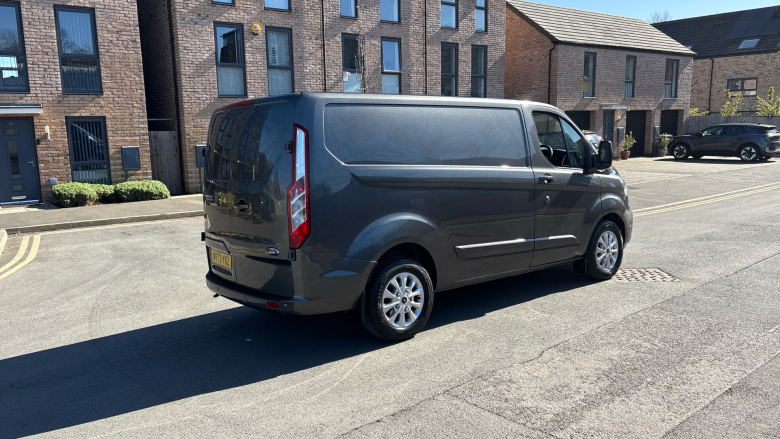Ford Transit Custom 320 L1 Diesel Fwd 2.0 EcoBlue 170ps Low Roof Limited Van Auto